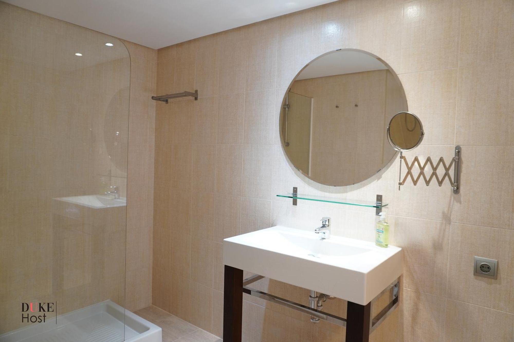 Chamartin Centro Norte Apartment Madrid Bagian luar foto